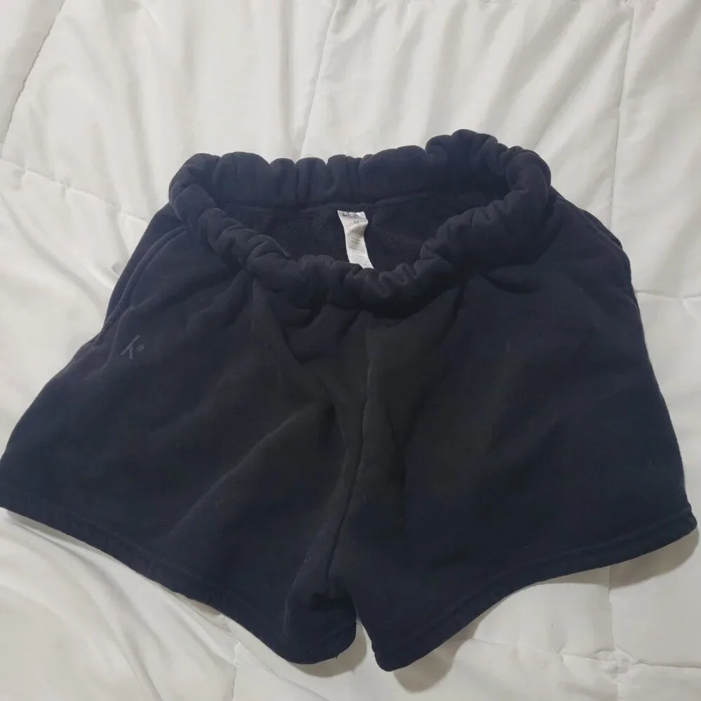 Kamo Black Fleece Sweat Shorts Size M, EUC